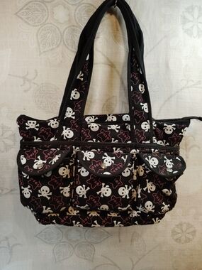 Black Skull-Print Shoulder  Tote Bag with Pink Accents